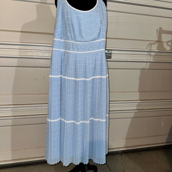 Marilyn Monroe Pleated Tiered Dress 30W - Picture 2 of 4